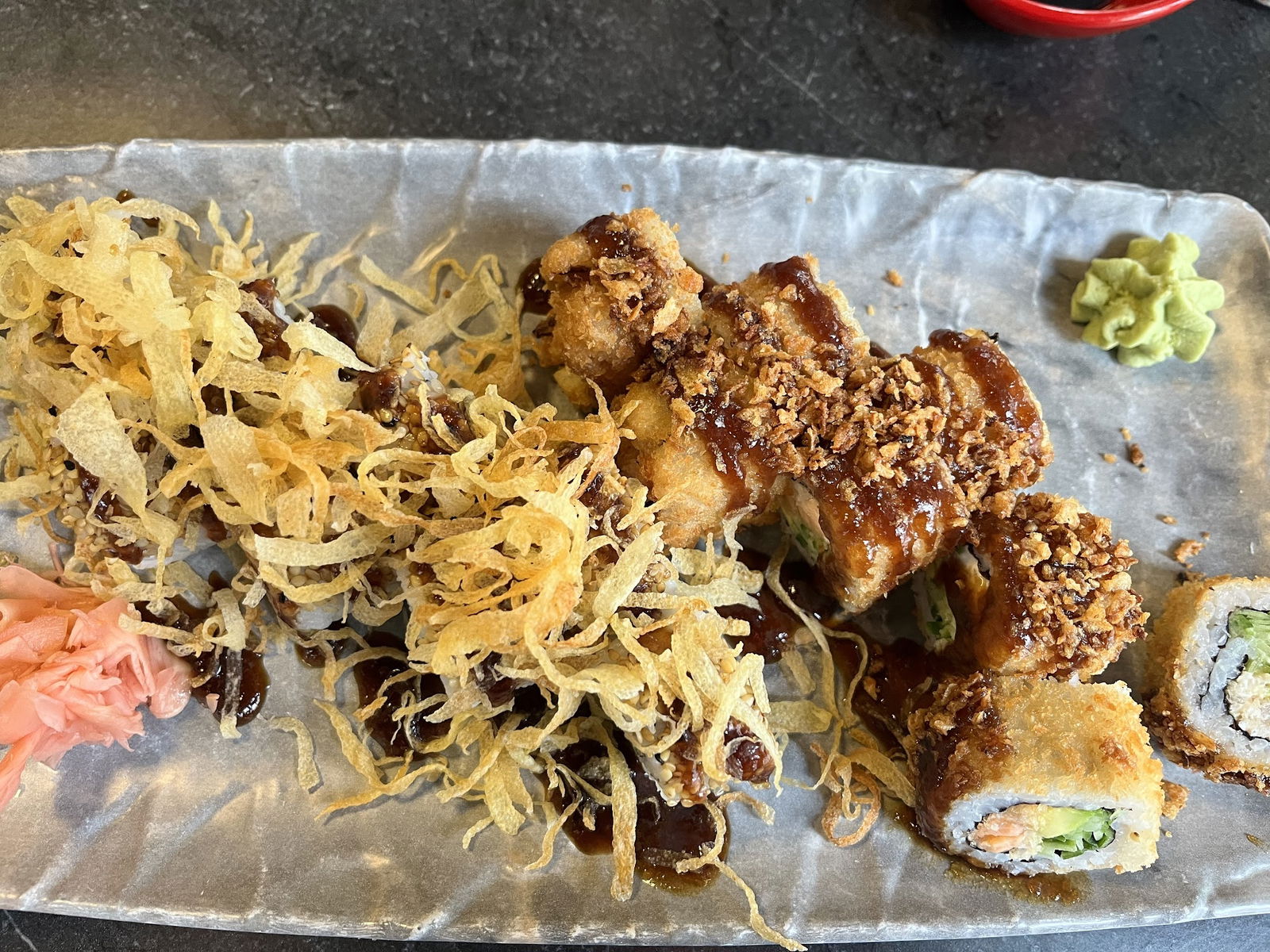 Hai Hai Sushi Bar & Asian Kitchen