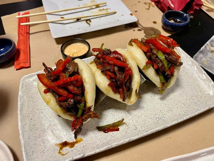 Hai Hai Sushi Bar & Asian Kitchen