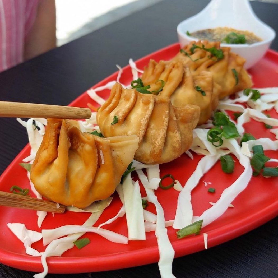 Hai Hai Sushi Bar & Asian Kitchen