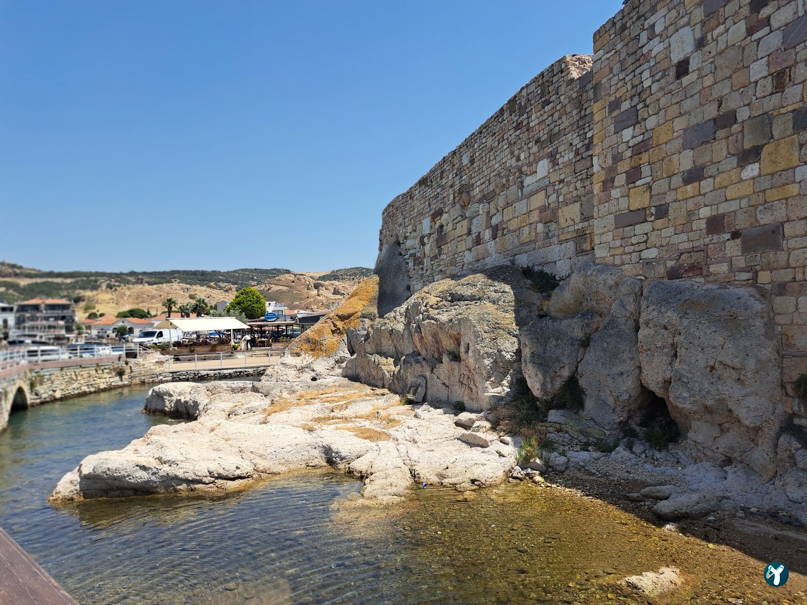 Old Foca Coast