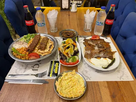 Döner Piri Hatay Usulu Soslu Döner resimleri