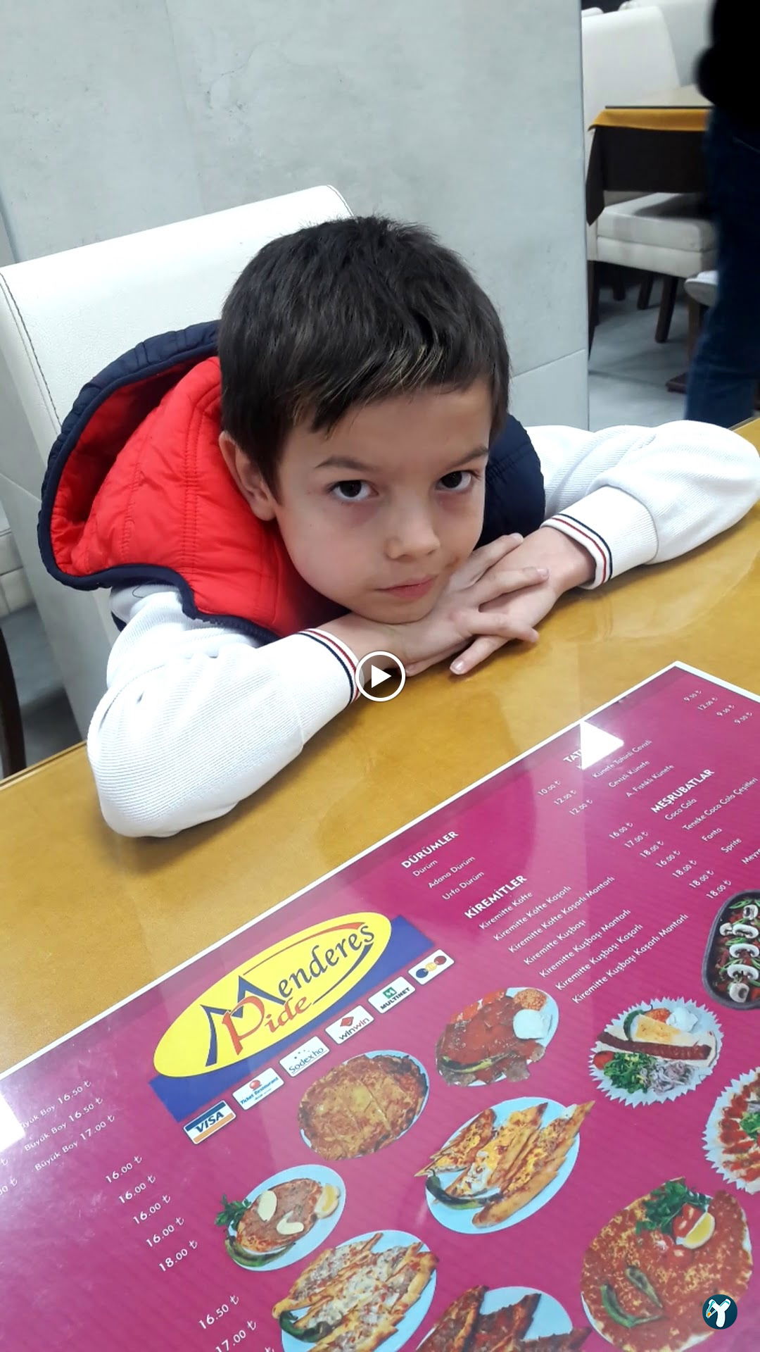 Menderes Pide Salonu