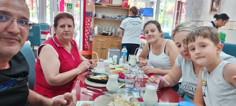 Menderes Pide Salonu resimleri Menderes Pide Salonu resimleri