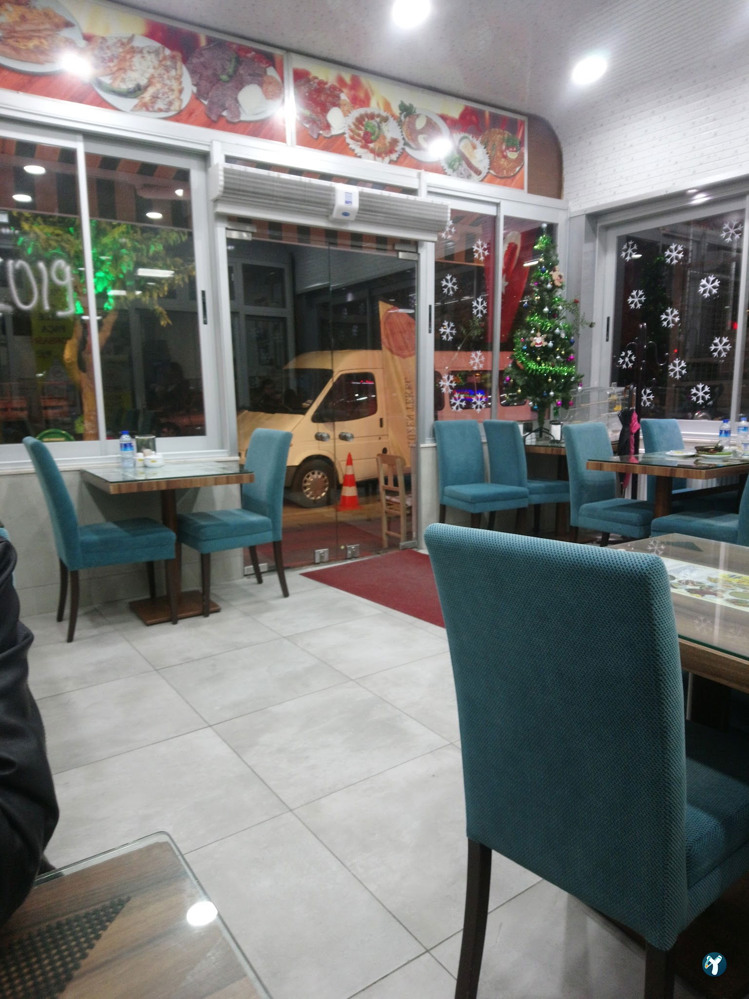 Menderes Pide Salonu