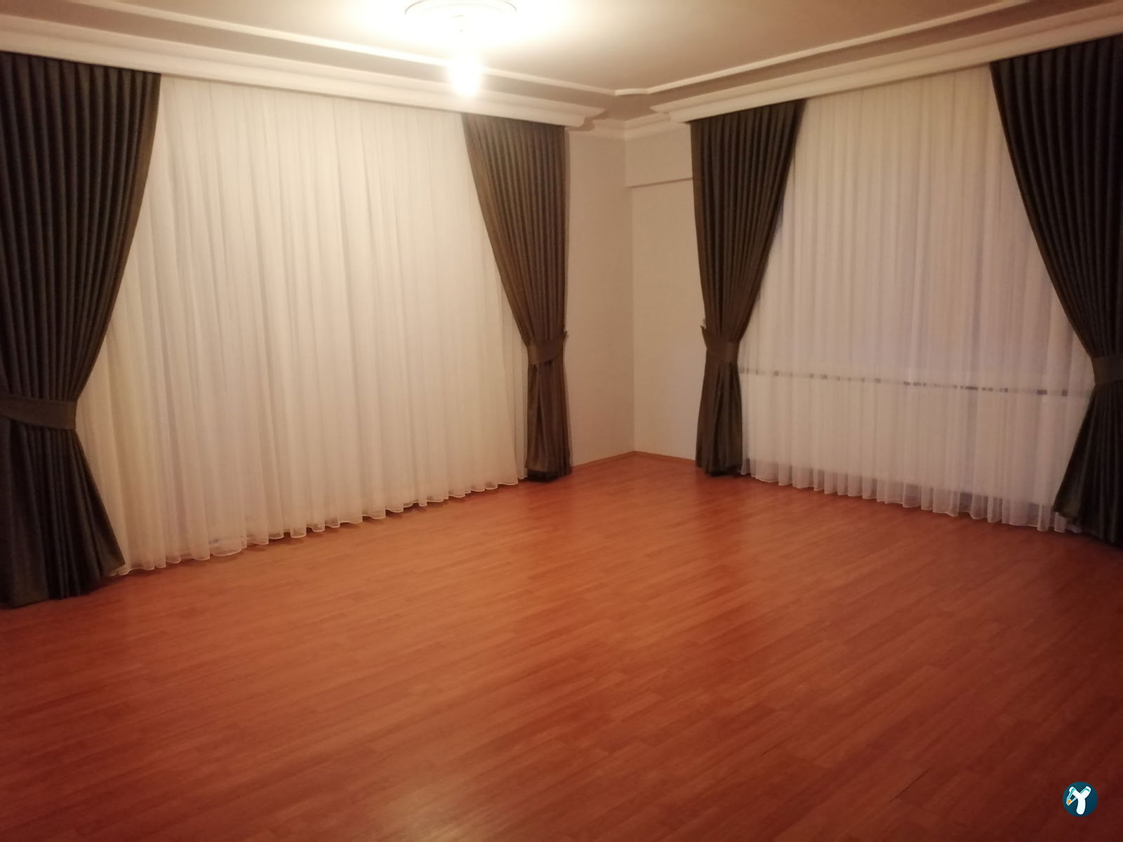 Menderes Pide Salonu