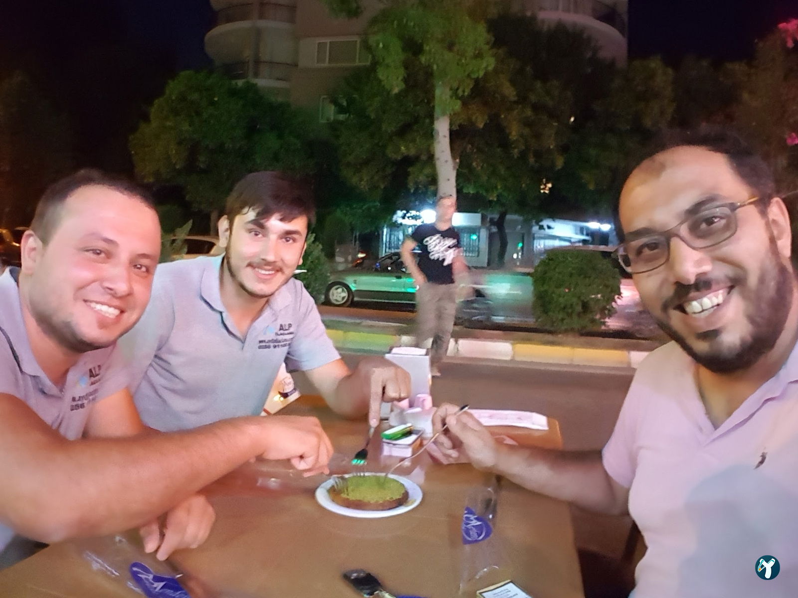 Menderes Pide Salonu