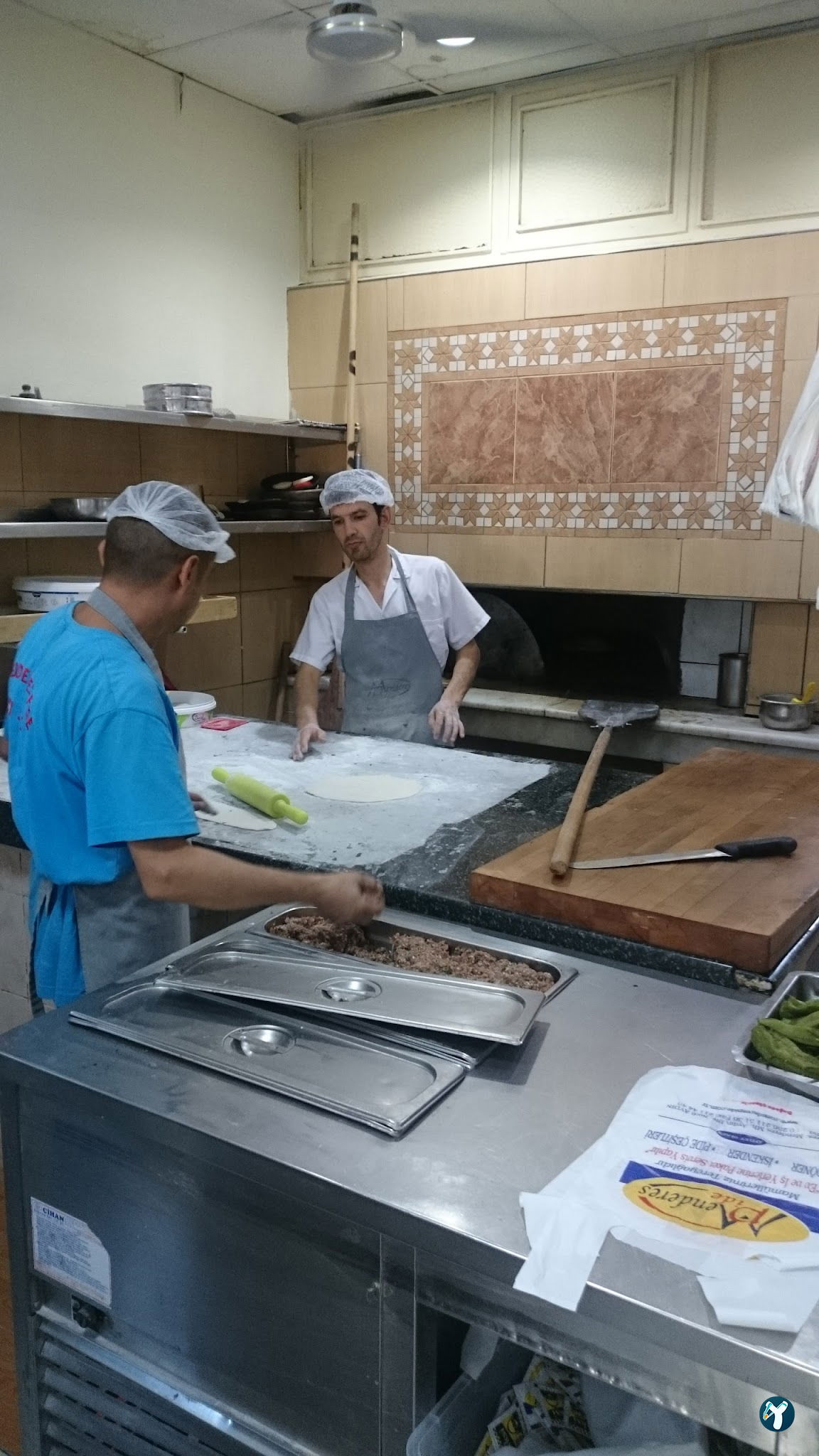 Menderes Pide Salonu