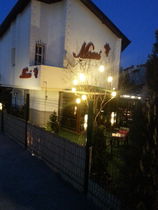 Mami Boutique& Restaurant