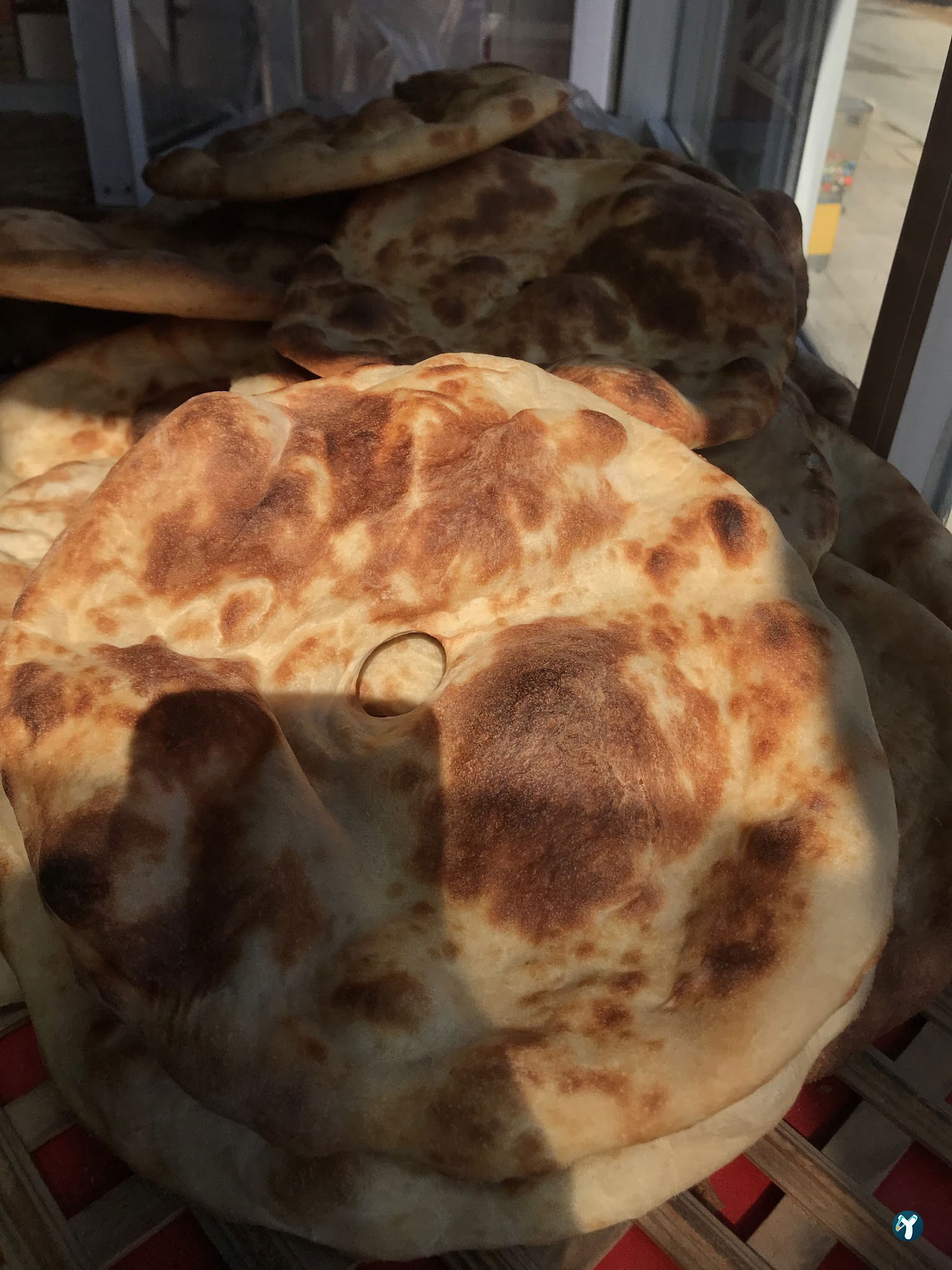 Yöresel Tandir Ekmeği