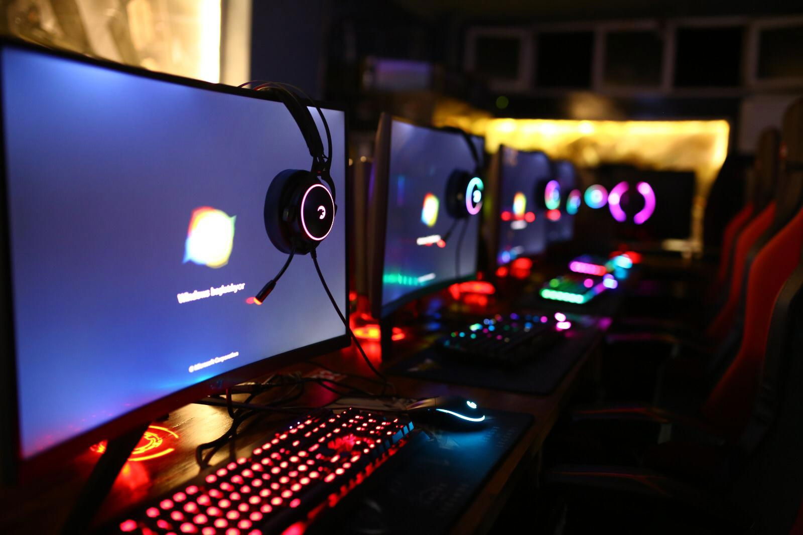 Çağın İnternet Cafe