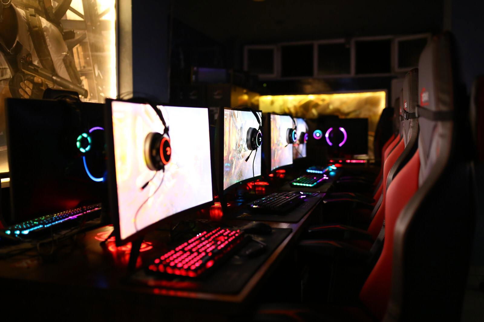 Çağın İnternet Cafe