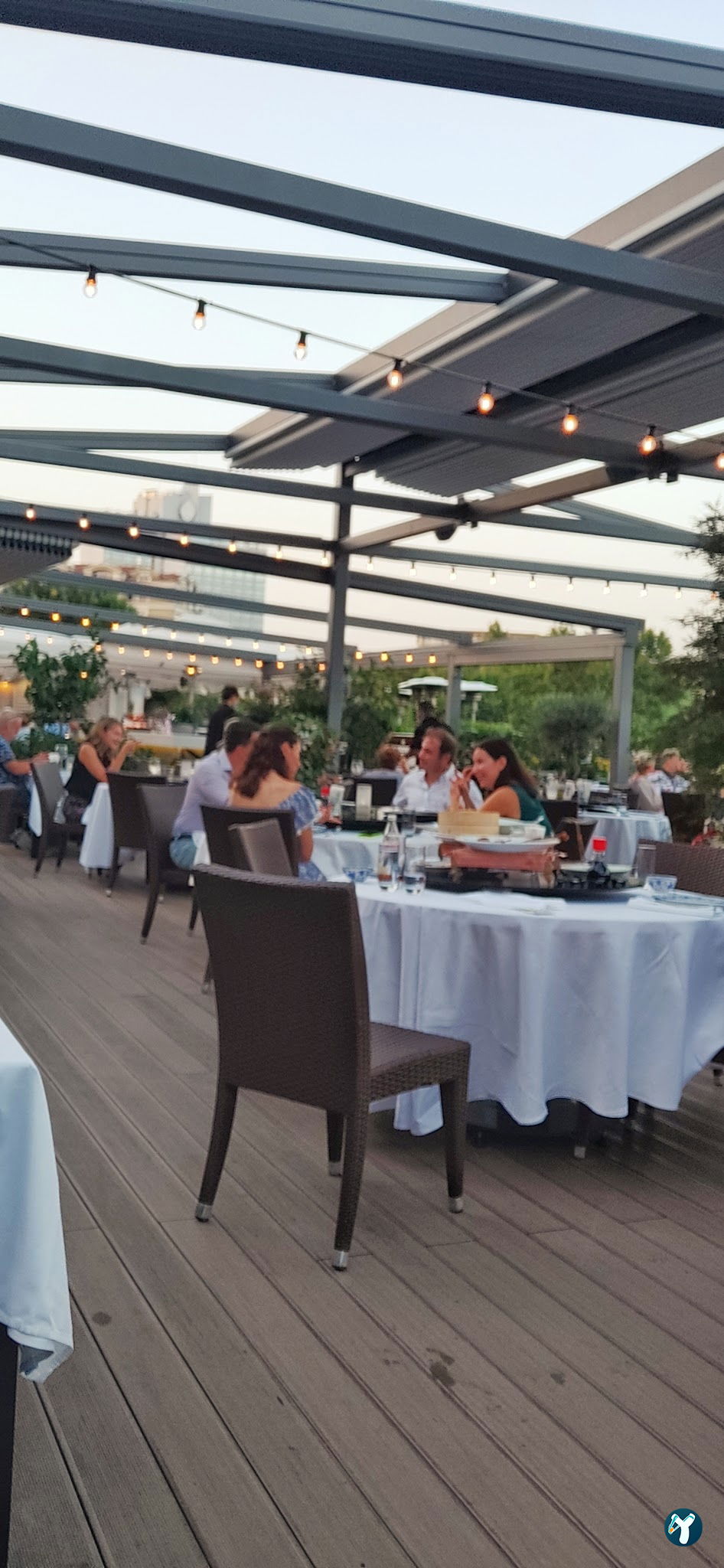 Dragon Restaurant