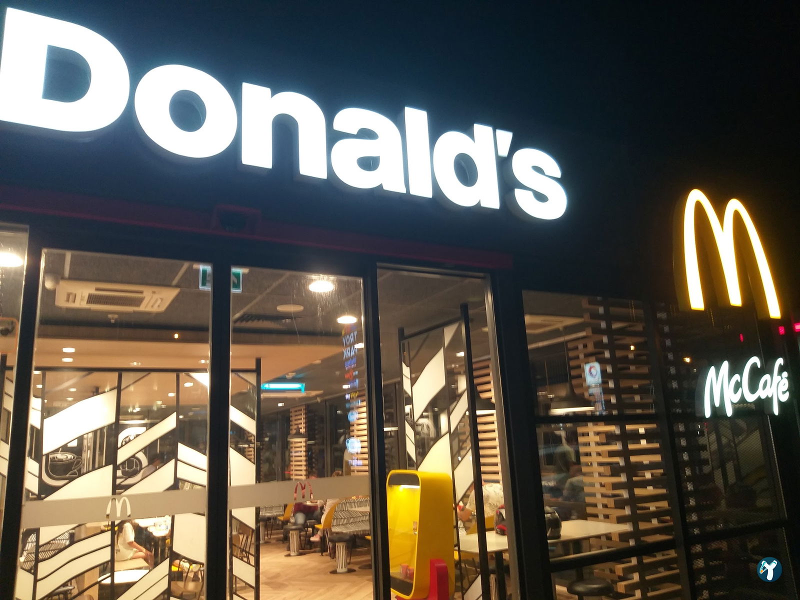 Mcdonald'S Çanakkale Troypark