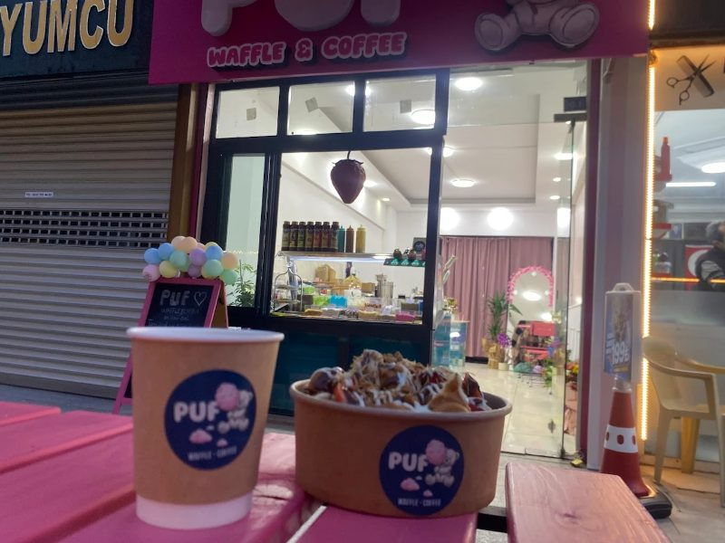 Puf Waffle&Coffee