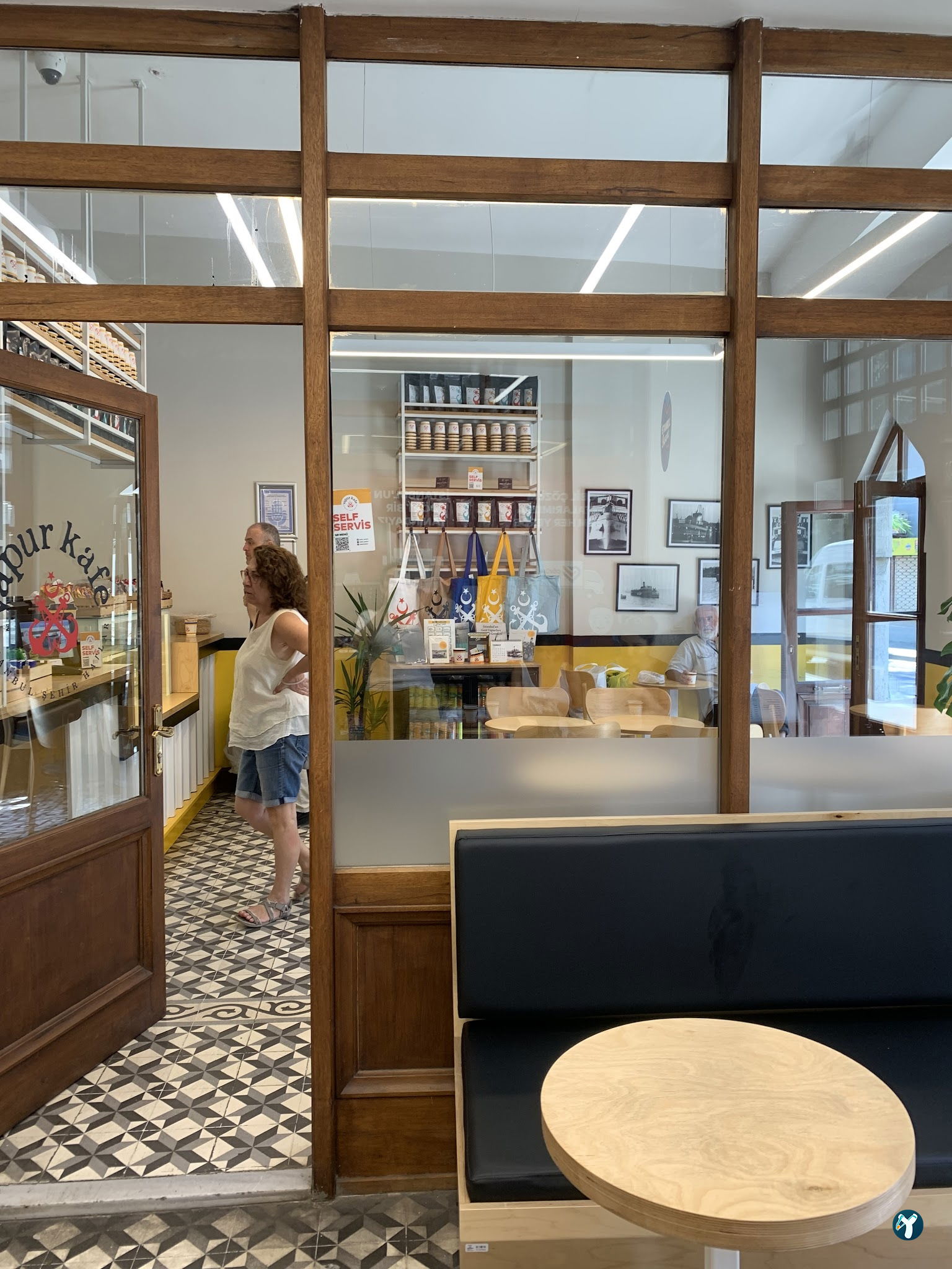 Vapur Kafe