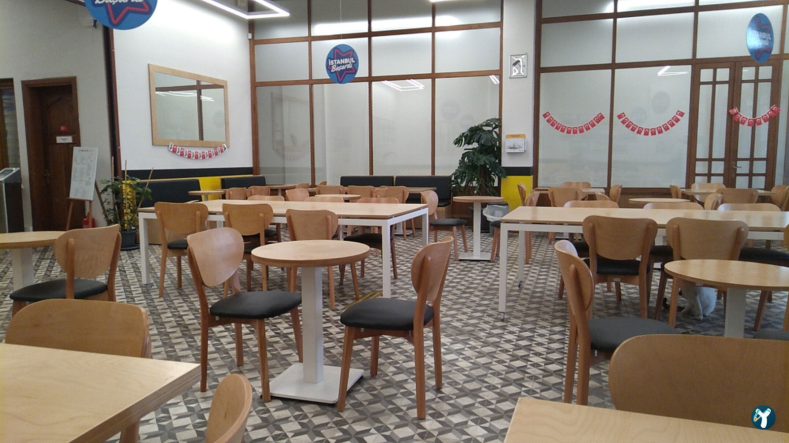 Vapur Kafe