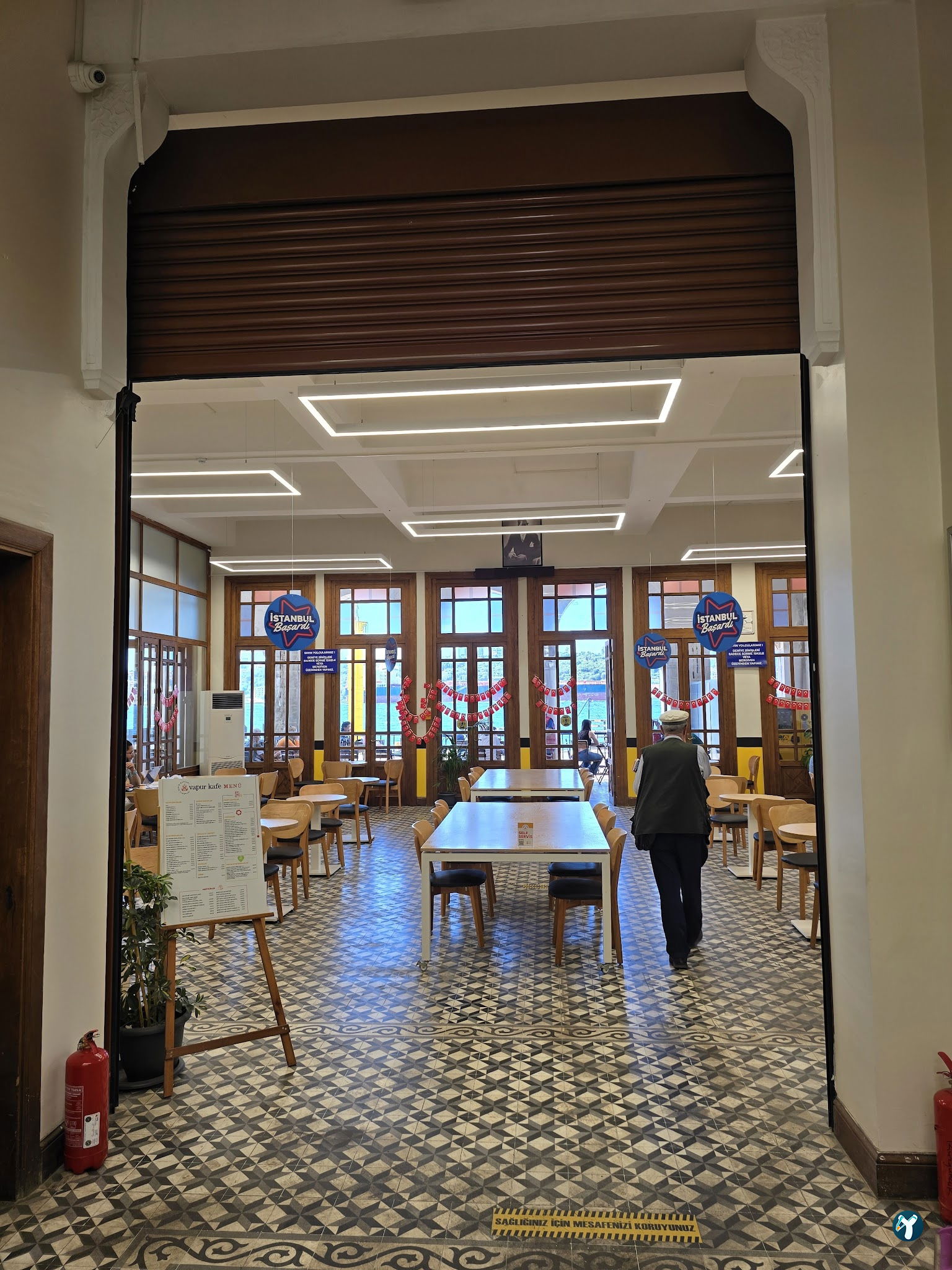 Vapur Kafe