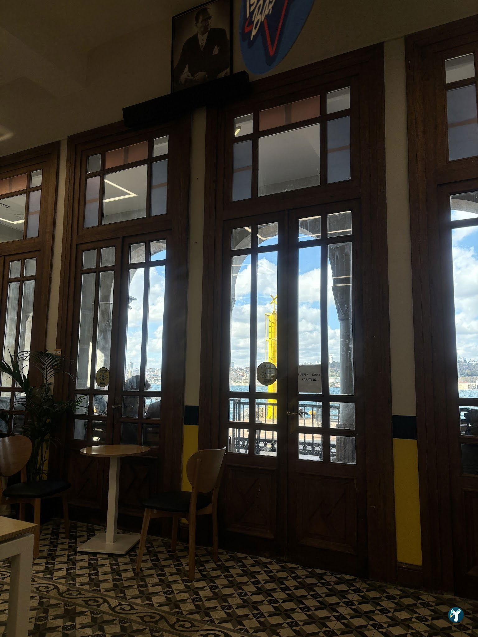 Vapur Kafe