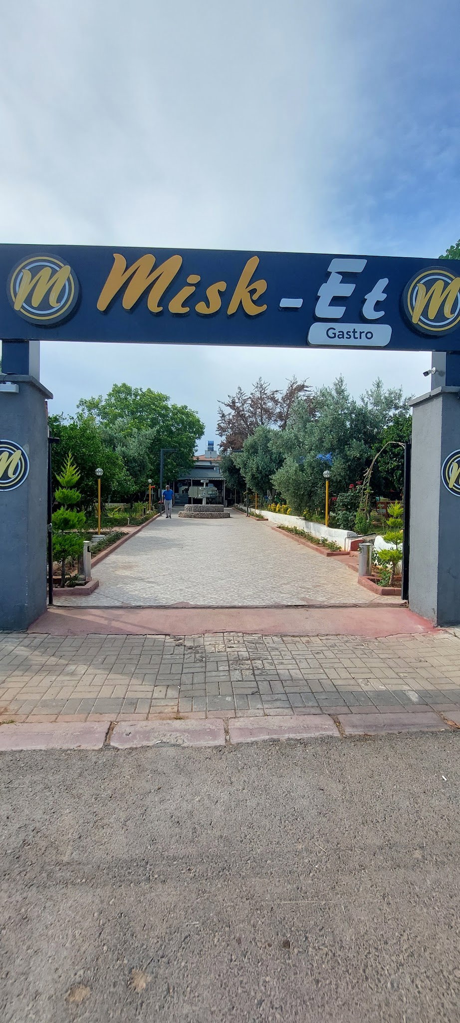Mi̇sket Restaurant
