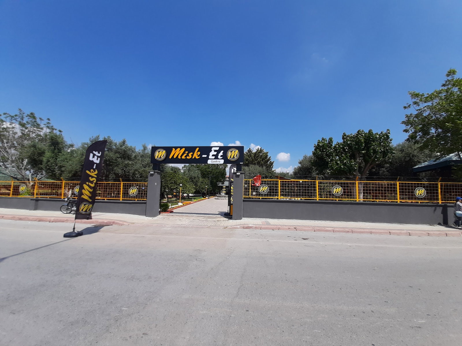 Mi̇sket Restaurant