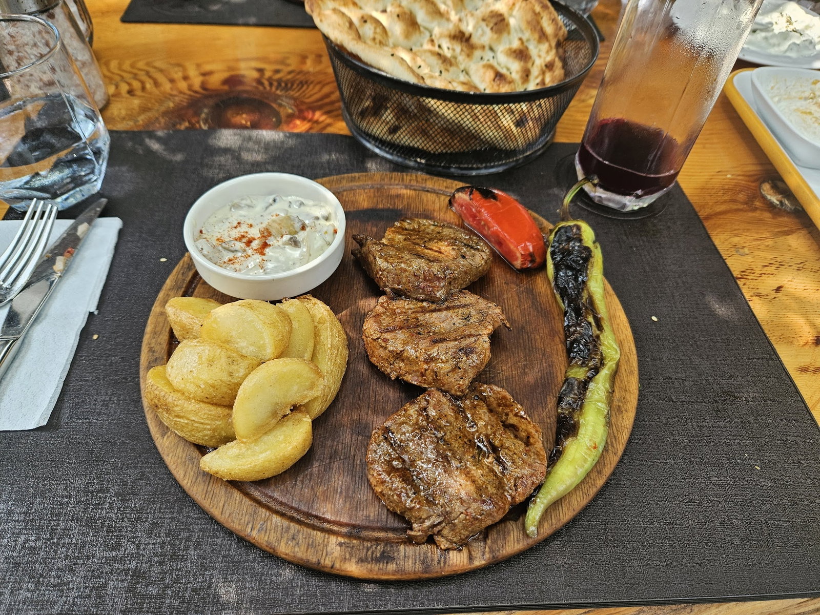 Mi̇sket Restaurant