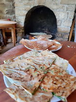 Yoruk Aile Evi
