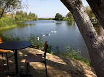 Boncuk Göl Restaurant slix