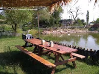 Boncuk Göl Restaurant slix resimleri