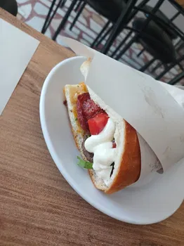 Köfteci Salih Usta resimleri