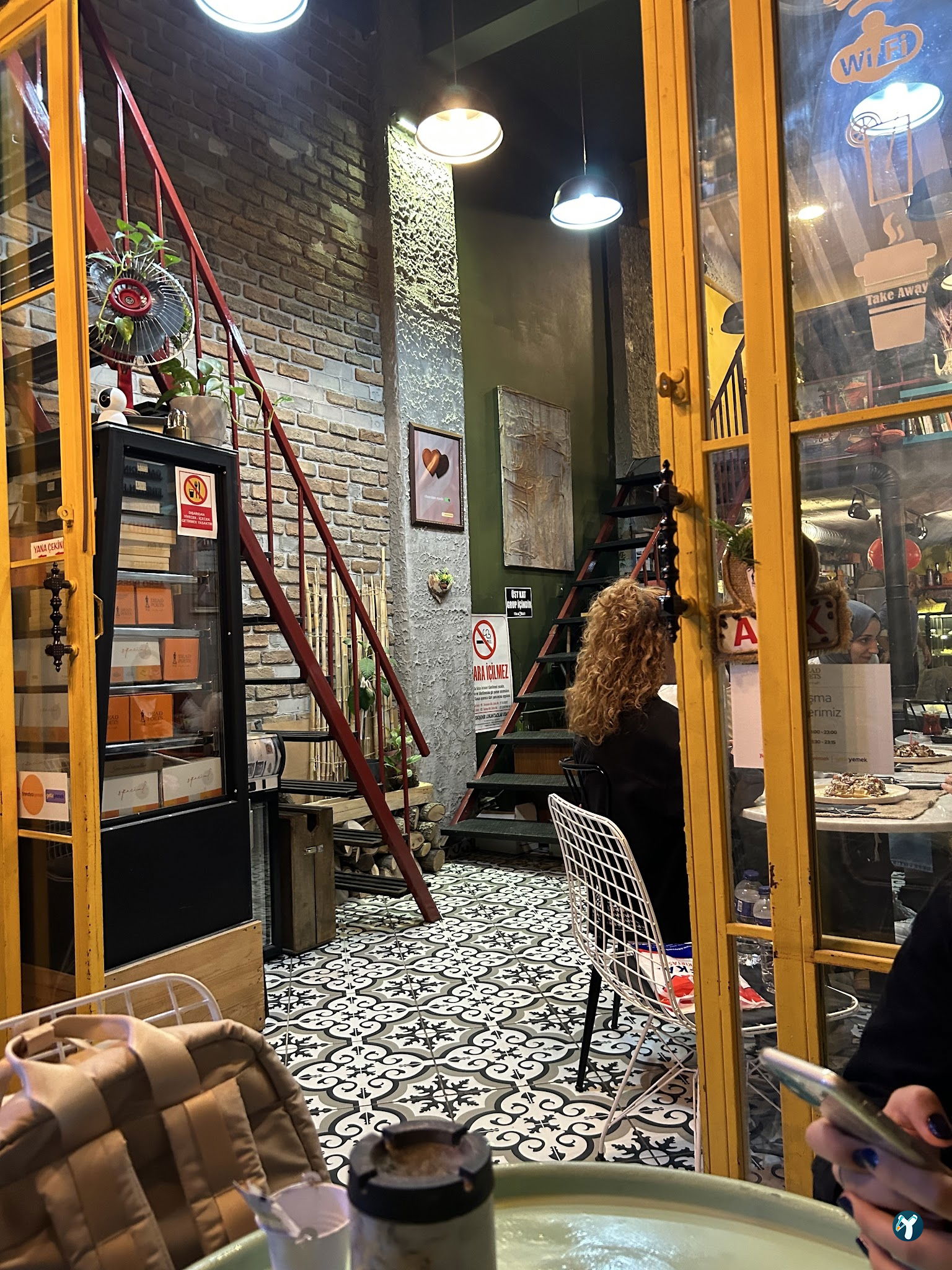 Dead Poets Chocolate & Coffee