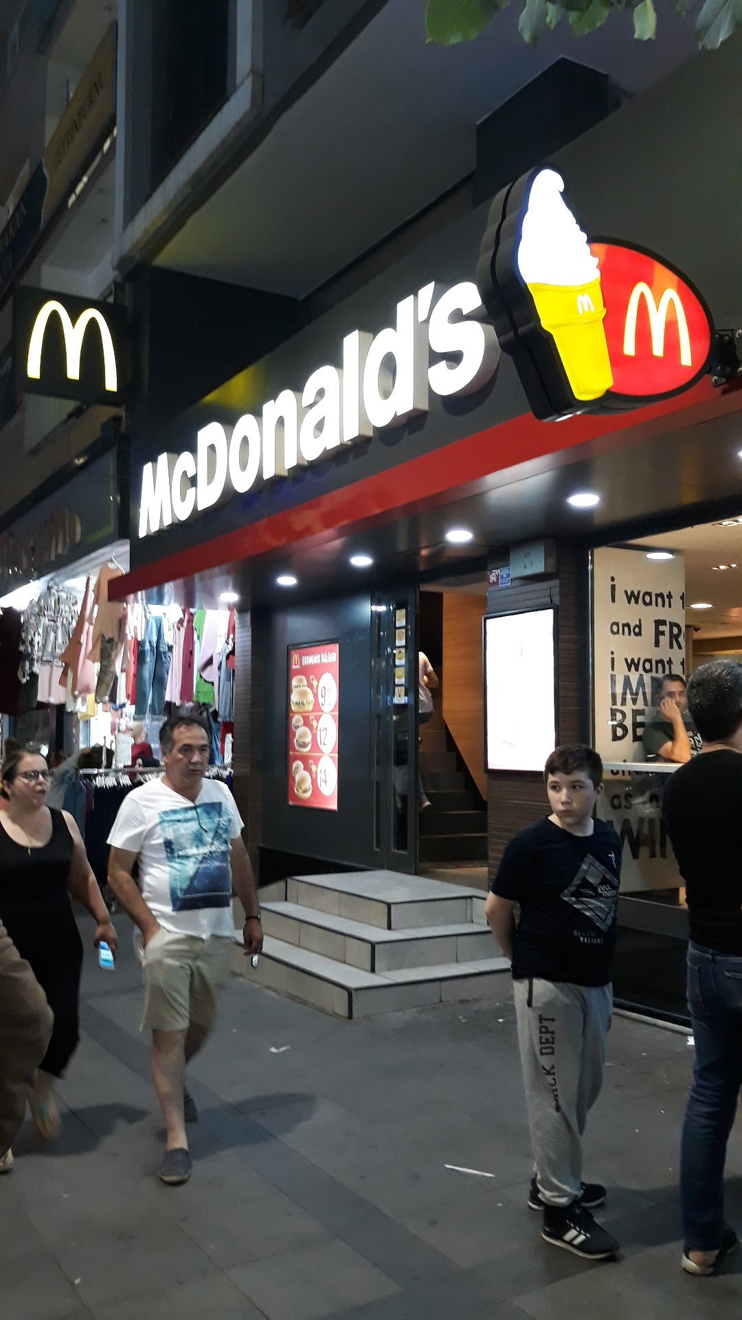 Mcdonald'S Zeytinburnu 58. Bulvar