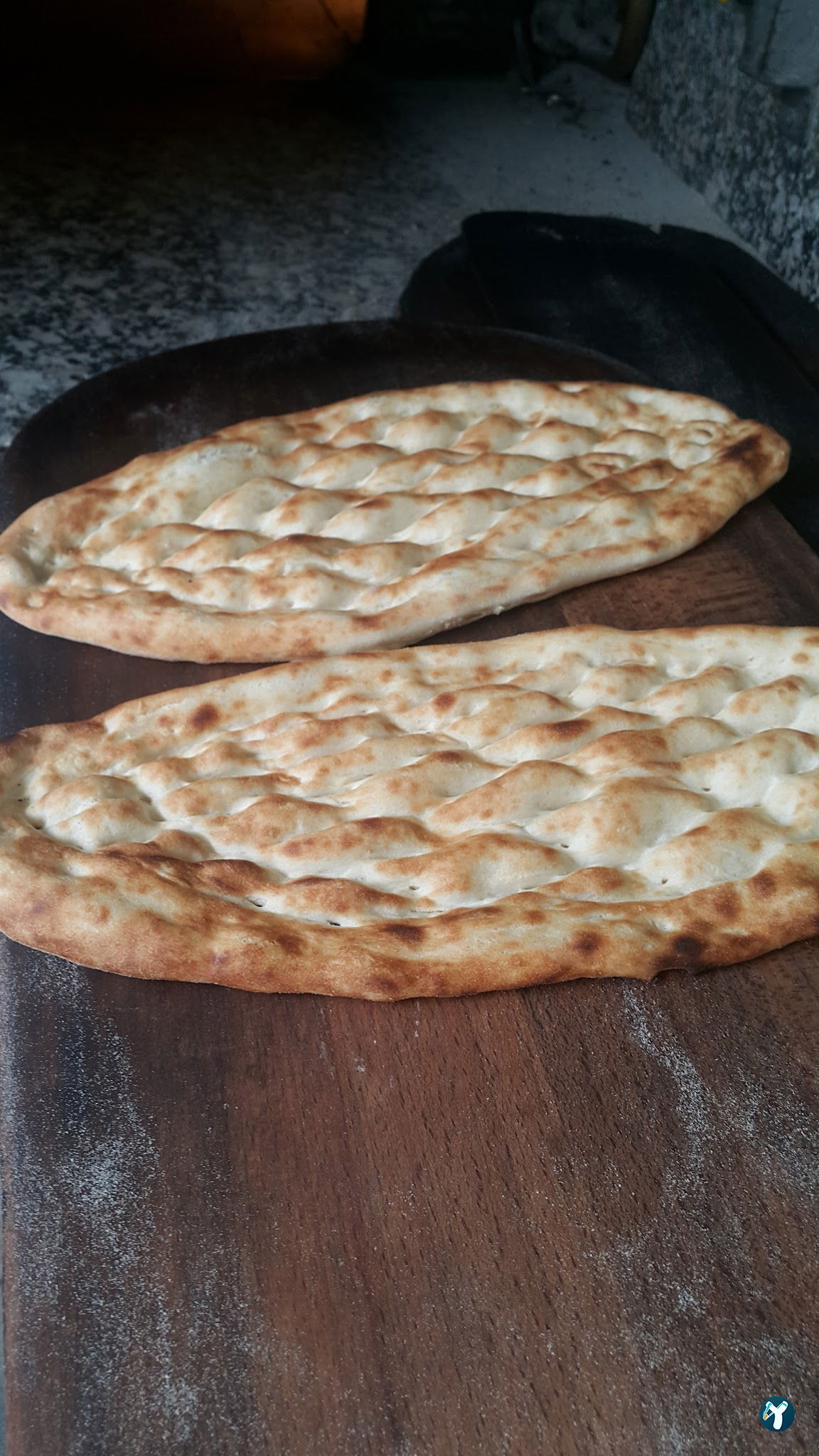 Hira Kebap Pide Lahmacun Ve Döner Salonu