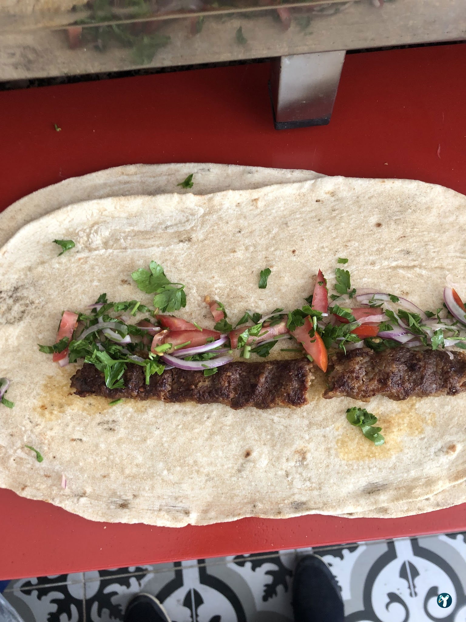 Hira Kebap Pide Lahmacun Ve Döner Salonu