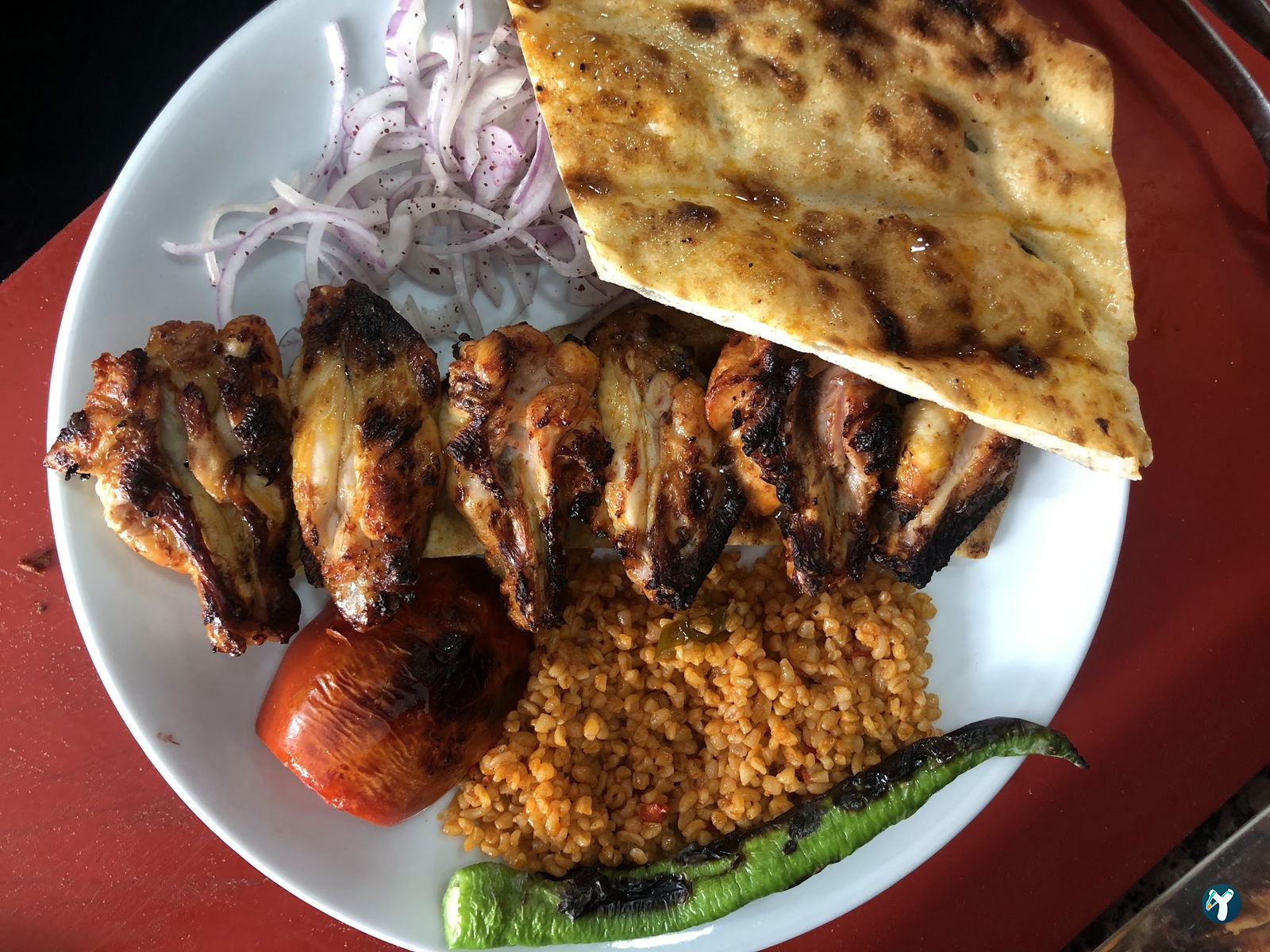 Hira Kebap Pide Lahmacun Ve Döner Salonu