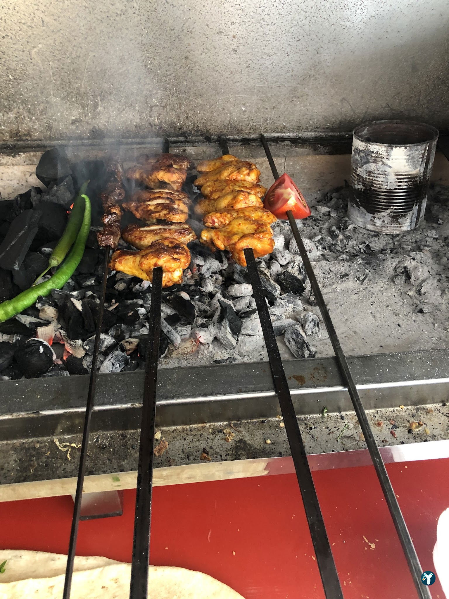 Hira Kebap Pide Lahmacun Ve Döner Salonu