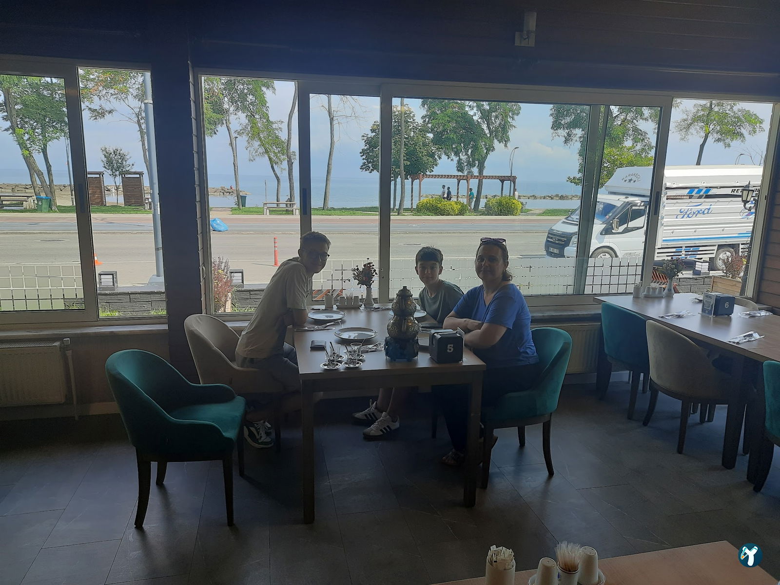Üniversite Restorant