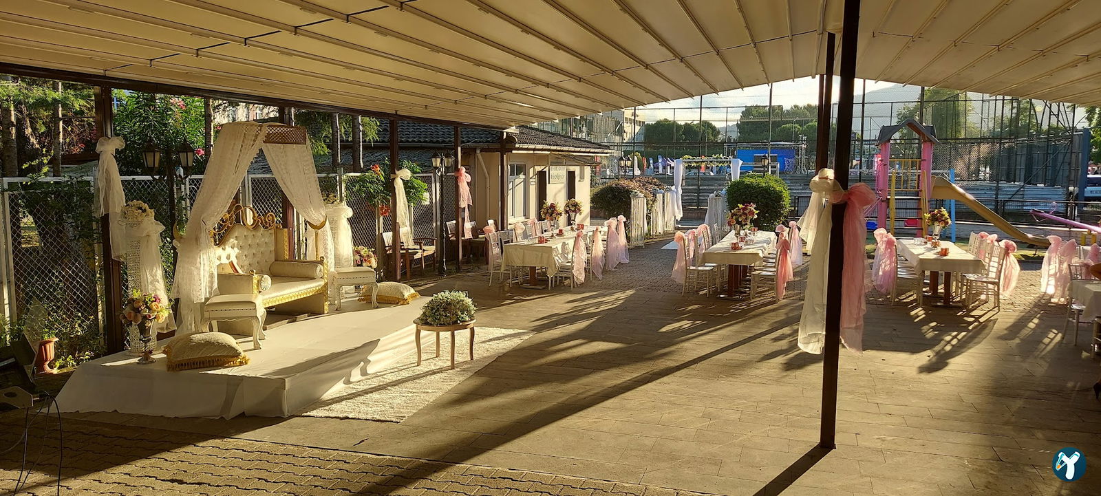Üniversite Restorant