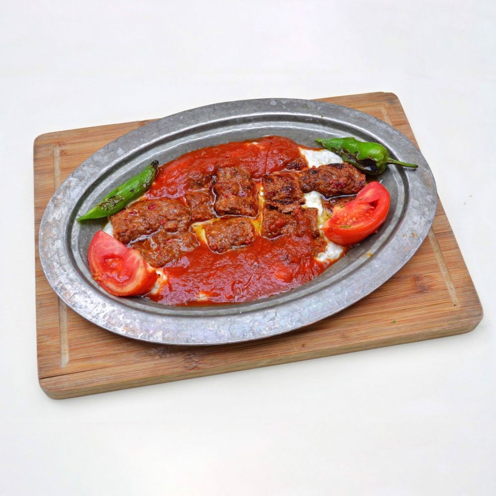 Alinazik Kebap (Dana Şişten)