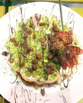 Cafe Renk Waffle resimleri