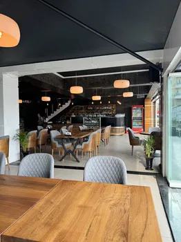 Mars Cafe Restaurant - Shisha Lounge Bar resimleri