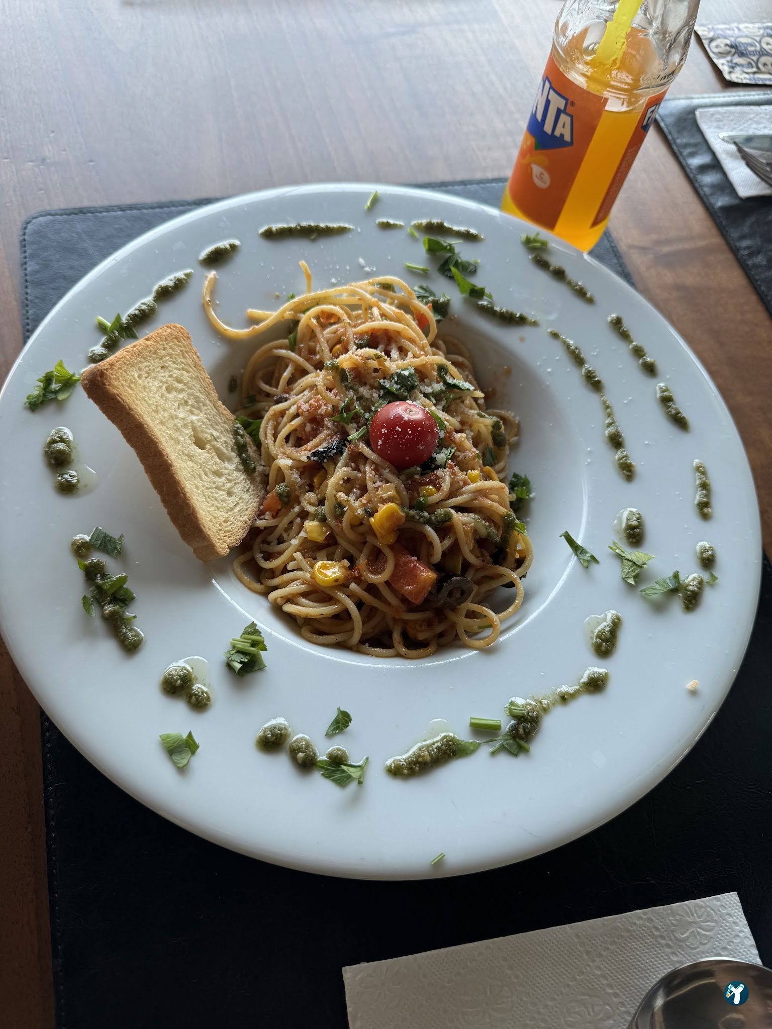 Mars Cafe Restaurant - Shisha Lounge Bar