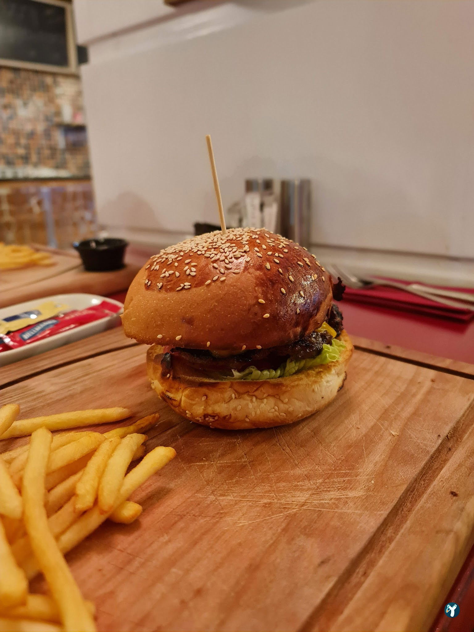 Mars Cafe Restaurant - Shisha Lounge Bar