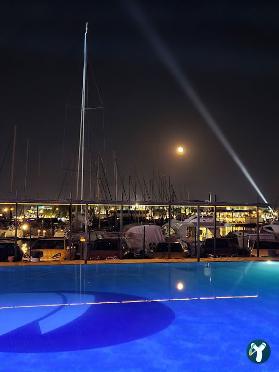 Lighthouse Pool&Pub