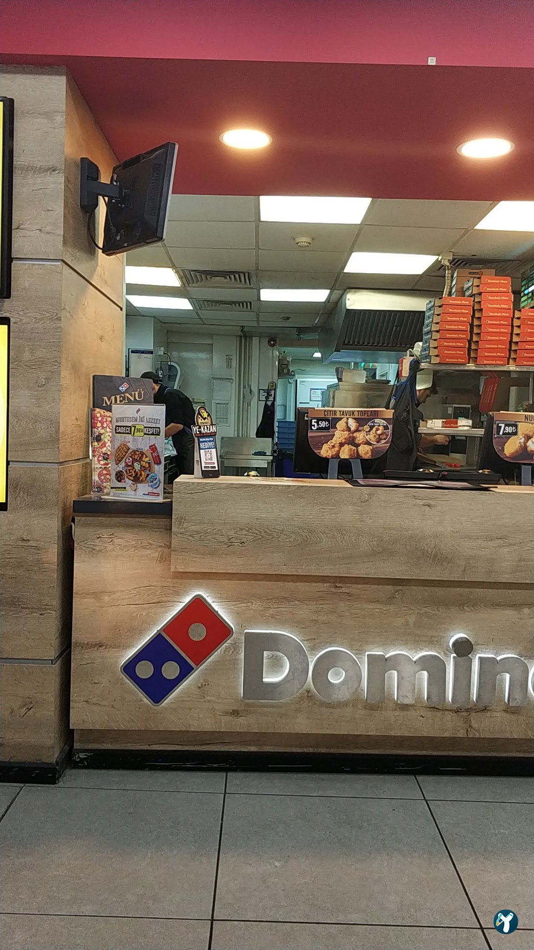 Domino'S Pizza Zuhuratbaba