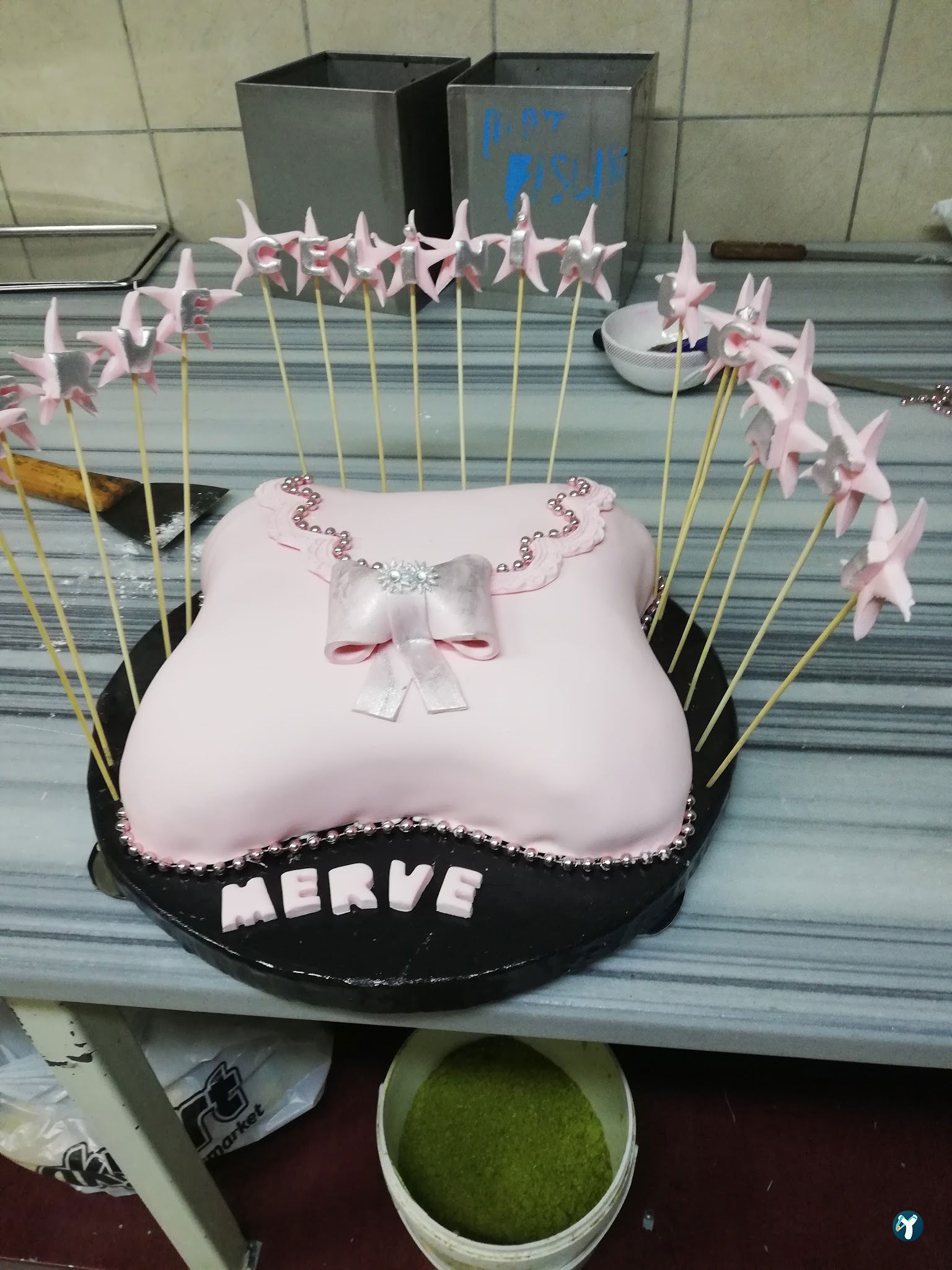 Mert Selvi̇ Pastanesi̇ (Atapark)