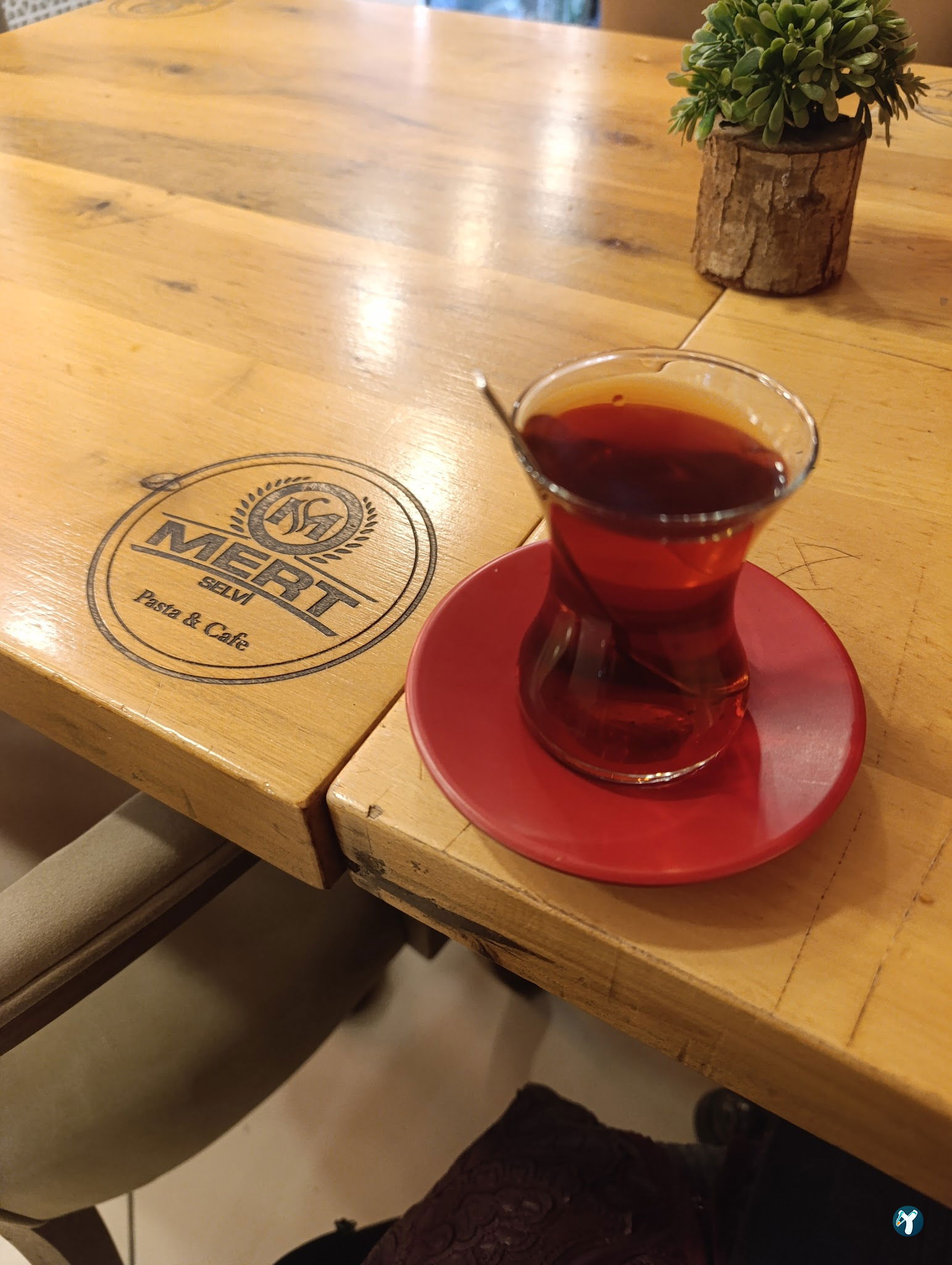 Mert Selvi̇ Pastanesi̇ (Atapark)