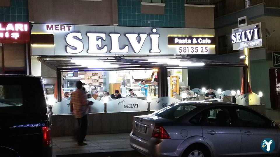 Mert Selvi̇ Pastanesi̇ (Atapark)