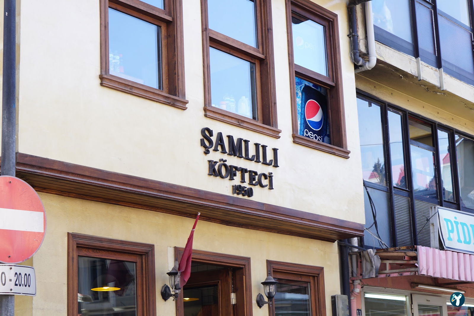 Şamlılı Köfte