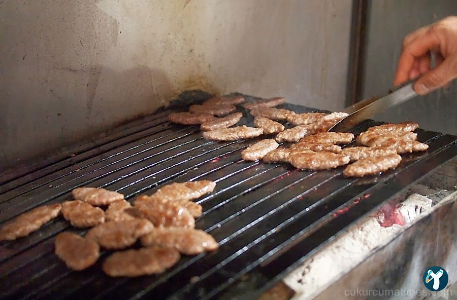Şamlılı Köfte