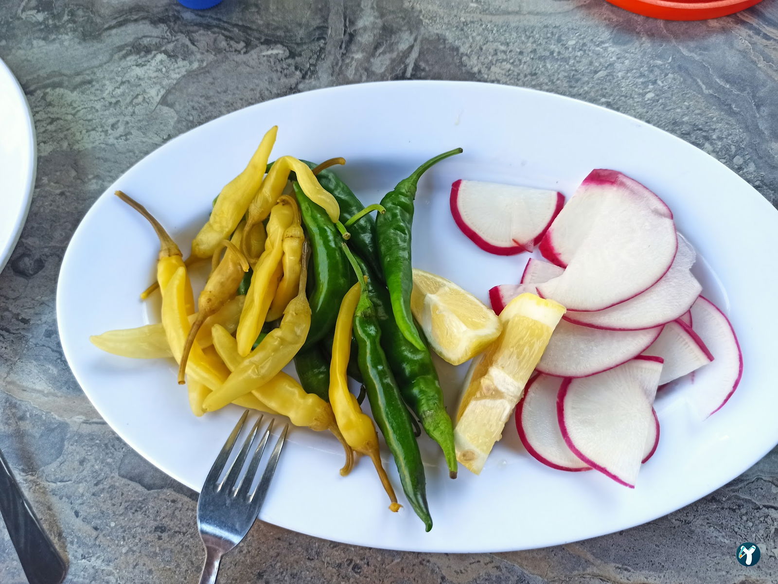 Deni̇zhan 2 Tantuni̇ ( Mezi̇tli̇ /Mersi̇n )